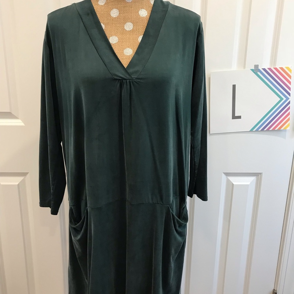 Anthropologie green dress